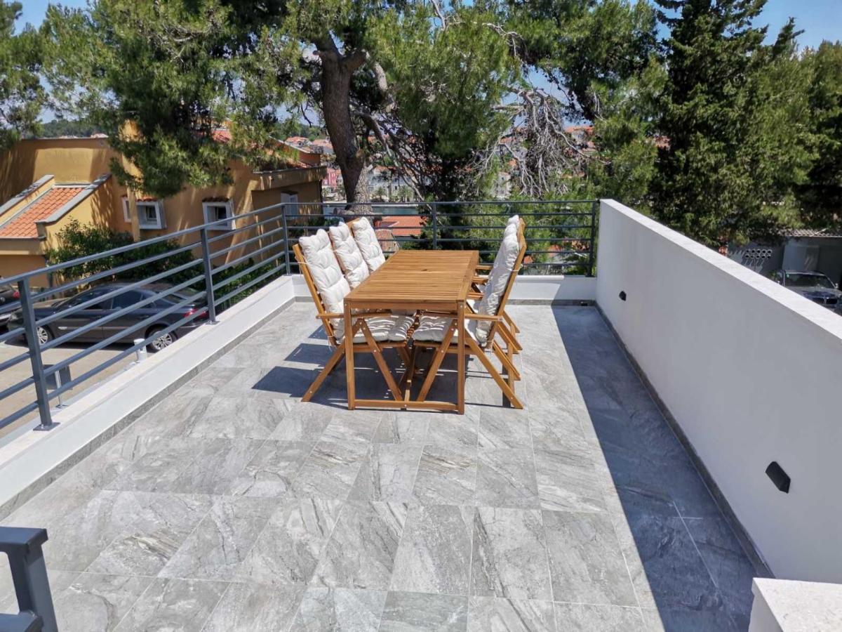 Apartment Senka Mali Lošinj Exterior foto